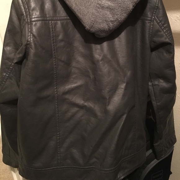 Jacket - Picture 3 of 3